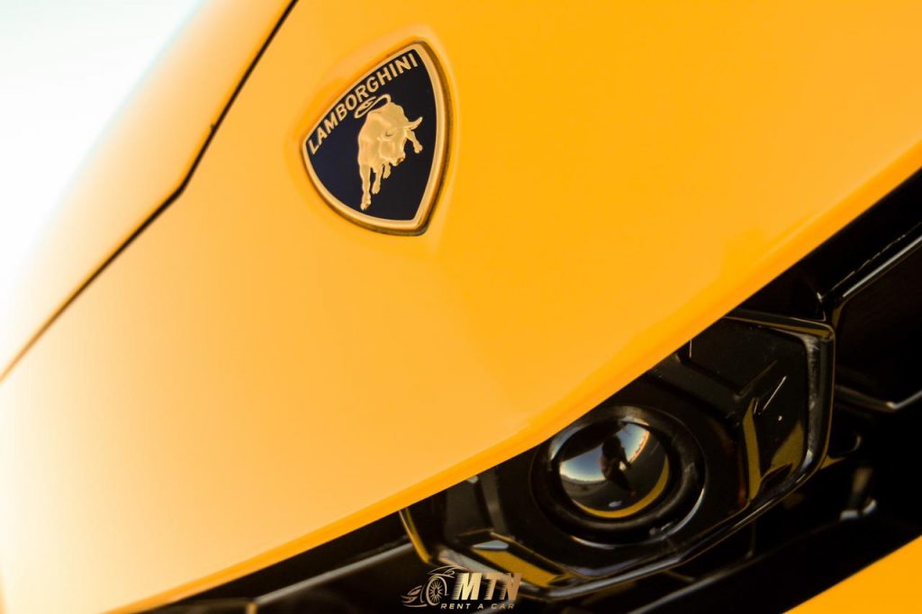 Lamborghini Urus 2020 Yellow