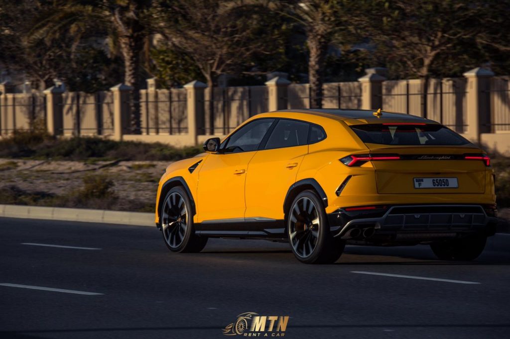 Lamborghini Urus 2020 Yellow